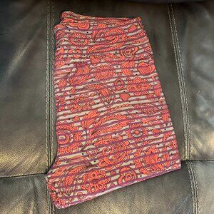LuLaRoe Leggings - women's tall & curvy